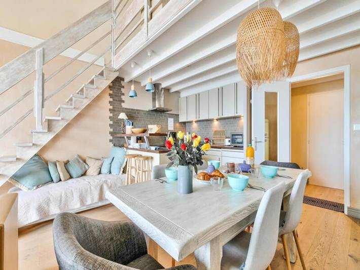 Gîte pour 5 personnes, avec balcon, adapté aux familles dans Plage des Dames - 3