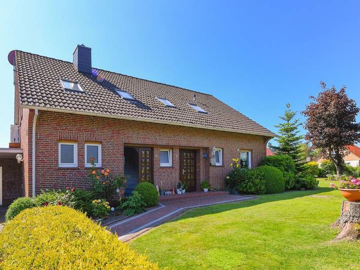 Ferienwohnung für 6 Personen, mit Balkon und Terrasse sowie Garten in Westerholt