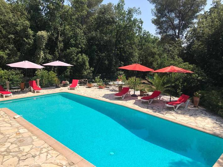 Villa pour 7 personnes, avec vue ainsi que jardin et piscine à Saint-Paul-de-Vence