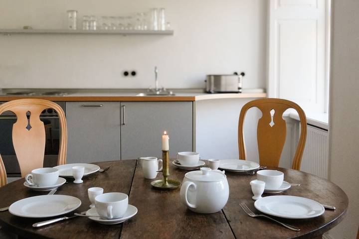 Ganze Ferienwohnung, Ferienwohnung Herrenhaus Linker Seitenflügel I - Boldevitzer Rügenkaten in Parchtitz, Bergen auf Rügen und Umgebung