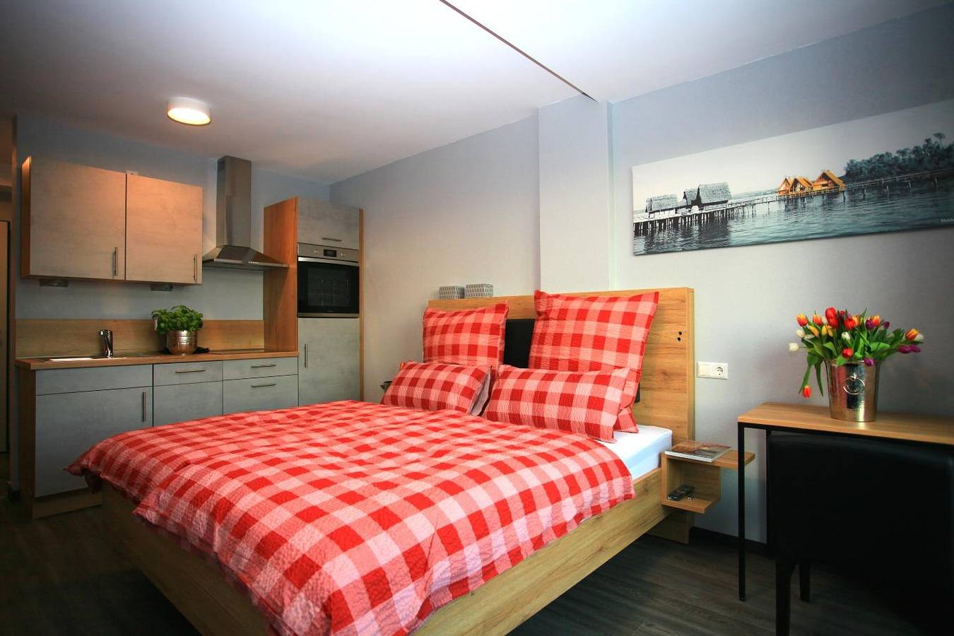 Ganze Wohnung, Tolles Apartment mit Teil-Seesicht mitten in der Stadt! in Überlingen, Region Bodensee-Oberschwaben