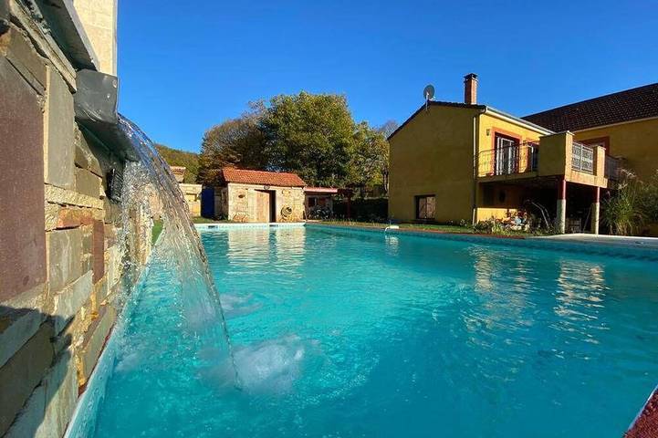 Villa for 8 people, with hot tub and garden - 1