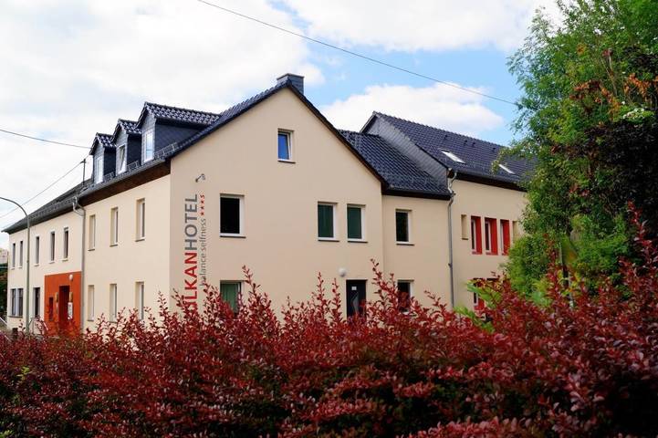 Hotel für 4 Personen, mit Garten und Whirlpool sowie Sauna, mit Haustier
