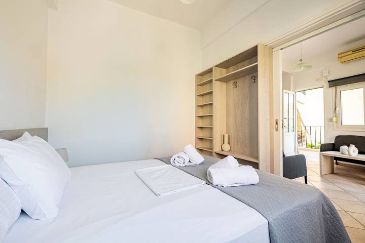 Gîte pour 4 personnes, avec balcon, adapté aux familles à Héraklion - 2
