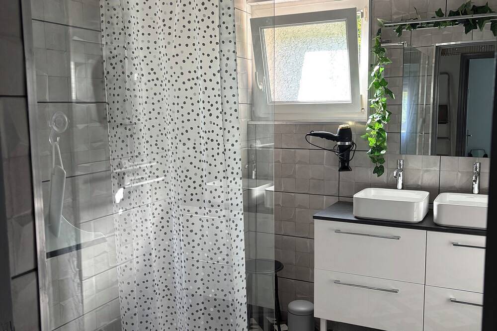 Apartamento entero, The olicleon cocoon in Aston, Pirineos franceses