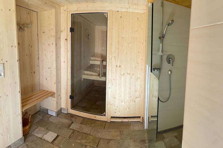Chalet für 6 Personen, mit Sauna und Terrasse in Königsleiten - 4