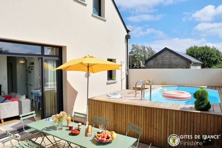 Gîte for 4 people, with garden and terrace as well as pool - 1