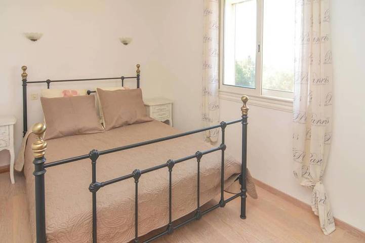 Gîte pour 6 personnes, avec balcon à Port-de-Bouc - 3