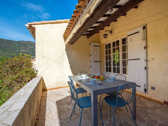Ferienhaus für 4 Personen, mit Terrasse und Ausblick sowie Garten in Cavalaire-sur-Mer - 4
