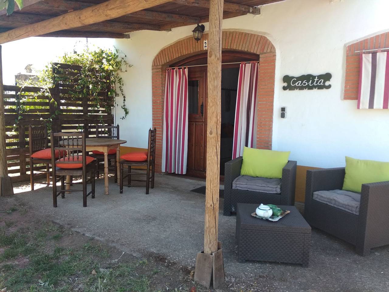 Apartamento entero, Finca "El Chorrillo" mit gemeinschaftlichem Pool in Alcuéscar, Provincia de Cáceres