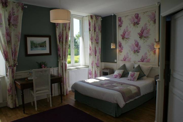 Chambre d’hôte pour 3 personnes, avec jardin ainsi que terrasse et vue à Pontorson - 3