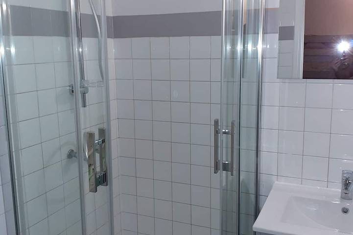 Gîte pour 4 personnes, avec balcon à Laveissière - 3