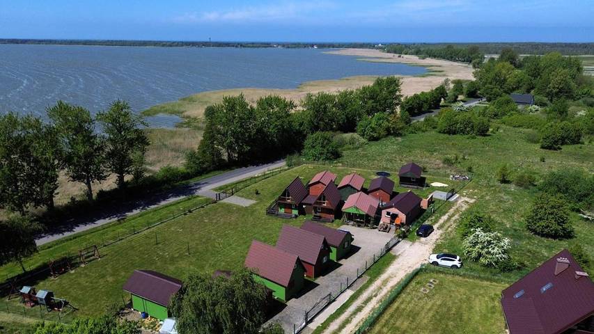 Ferienhaus für 6 Personen, mit Ausblick und Seeblick sowie Garten und Terrasse