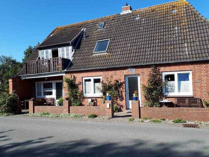 Ganze Wohnung, 'Fewo Seestern' mit Gemeinschaftsgarten und Wi-Fi in Pellworm, Nordfriesland
