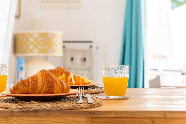 Maison d’hôte pour 2 personnes, avec piscine ainsi que jardin et vue, animaux acceptés à Jávea - 2