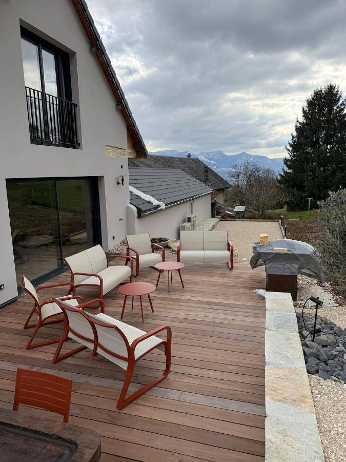 Location de vacances pour 14 personnes, avec vue et jardin à Saint-Jean-d'Arvey - 4