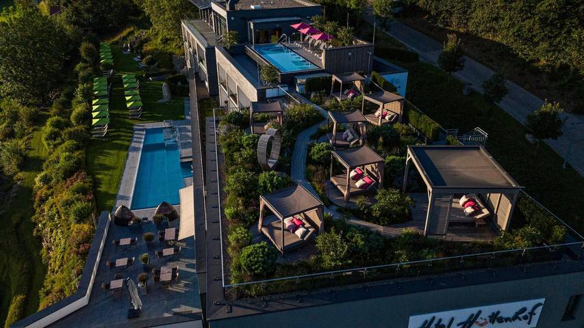 Hotel für 2 Personen, mit Balkon und Balkon/Terrasse sowie Whirlpool und Terrasse in Grainet