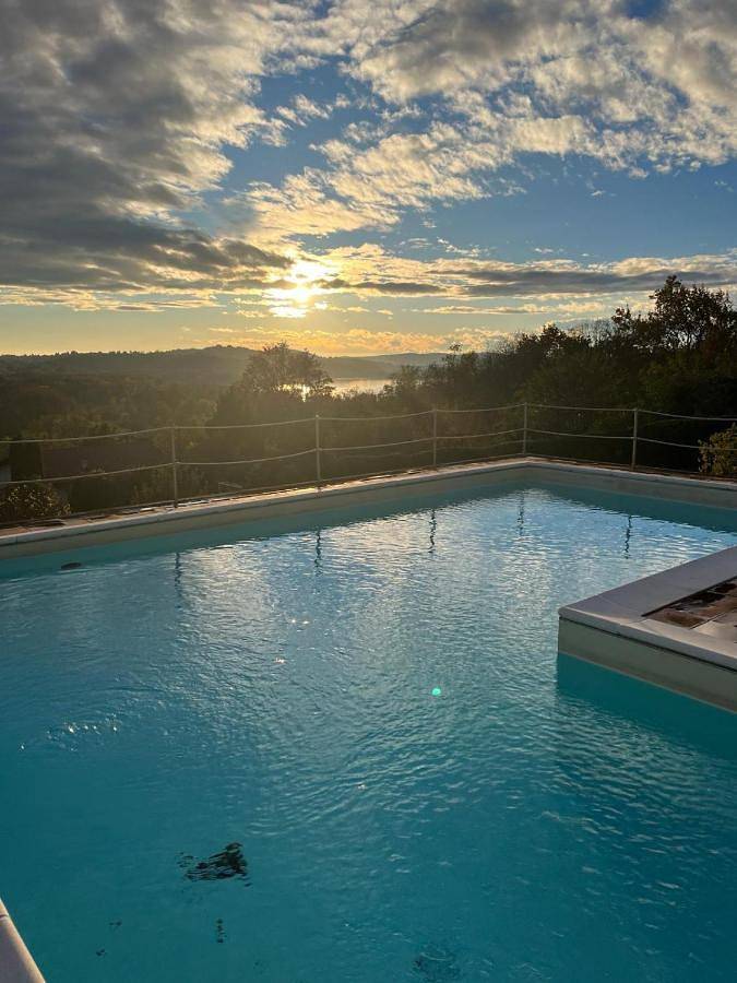 Ferienwohnung für 2 Personen, mit Pool und Garten in Varese - 3