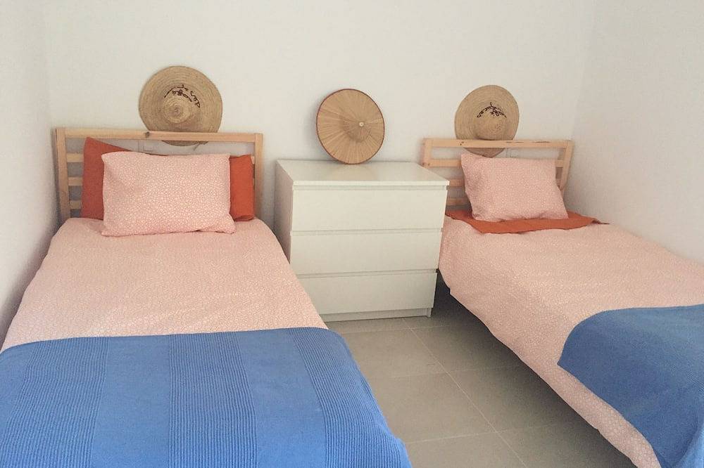 Casa con Piscina en el Centro del pueblo. Artá in Artà, Mallorca Este