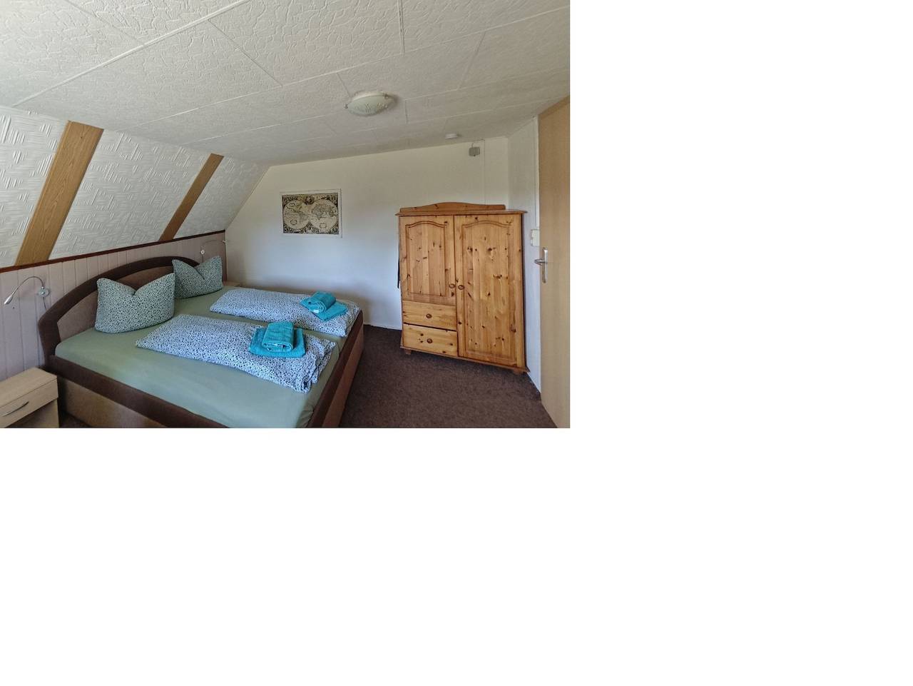 Haus  Mario Striesow - Doppelzimmer Ostblick in Neuendorf Insel Hiddensee, Hiddensee