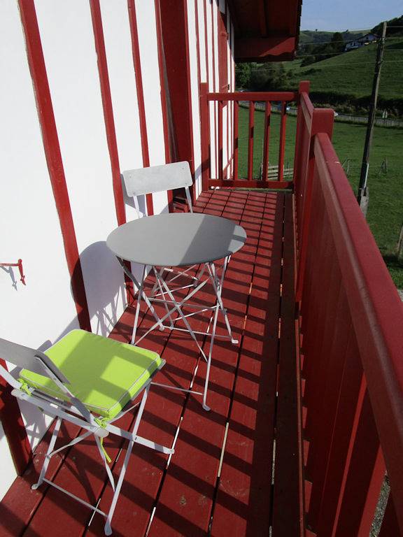 Gîte pour 4 personnes, avec balcon et jardin à Ainhoa - 2