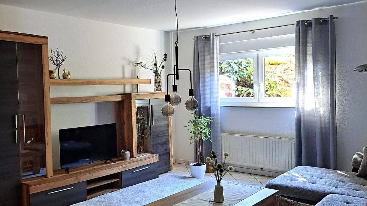 Ganze Ferienwohnung, Ferienwohnung für 4 Personen (75 m²) in Neustadt in Neustadt an der Weinstraße, Pfälzer Rheinebene