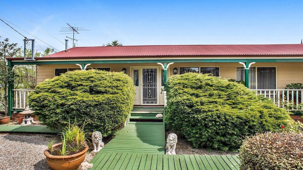 Holiday Home for 5 People in Wentworth Falls, Blue Mountains