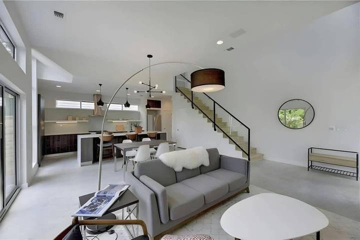 Casa de vacaciones para 11 personas, con piscina además de jacuzzi y jardín - 1