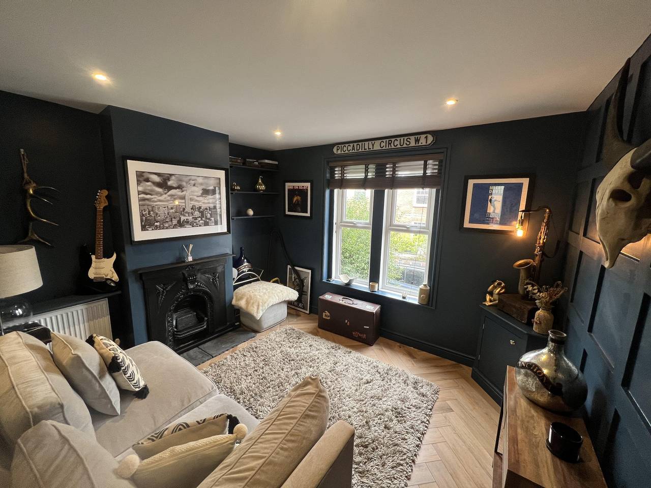 Petfriendly- Sleeps 6- Privategarden- Freeparking in Guildford, Surrey