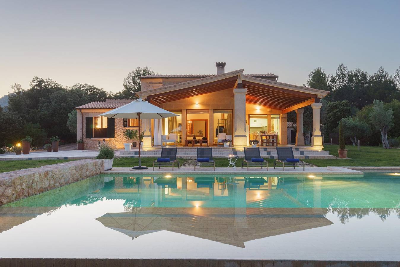 Beautiful Villa "Golf Marina" with Mountain View, Pool, Whirlpool, Wi-Fi and Air Conditioning in Pollença, North Majorca