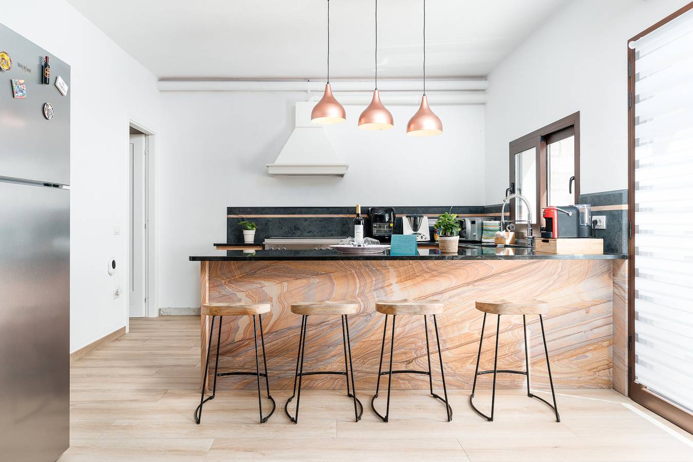 Apartamento entero, Apartamento 'Le Pavoncelle' con jardín privado, Wi-Fi y aire acondicionado in Dorgali, Golfo de Orosei
