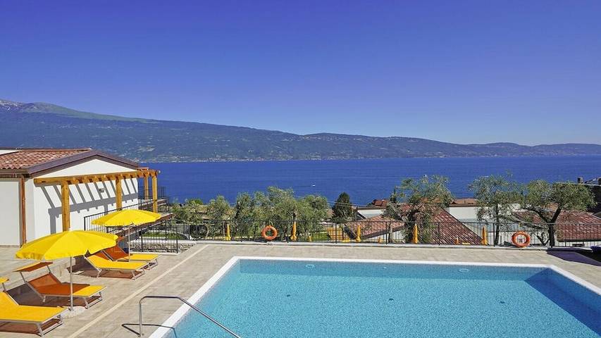 Ferienhaus für 4 Personen, mit Garten und Pool in Gargnano - 2