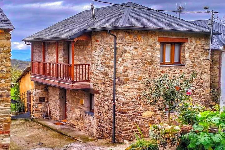 Ferienhaus für 5 Personen, mit Balkon - 1