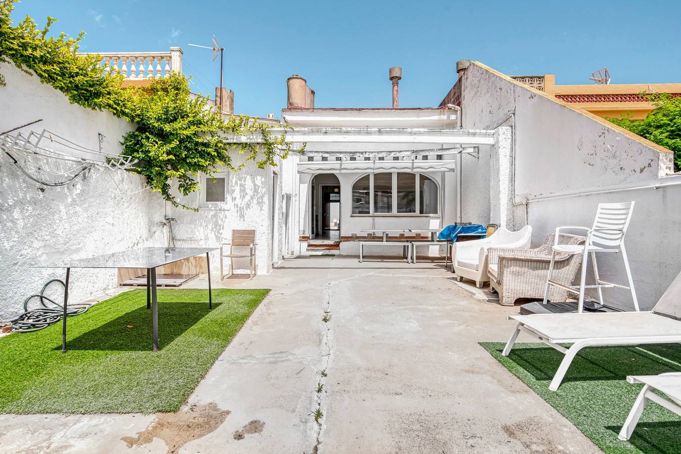 Casa de vacaciones "Oliva Primera Linea" con vistas al mar, terraza privada y Wi-Fi in Oliva, Costa de Valencia