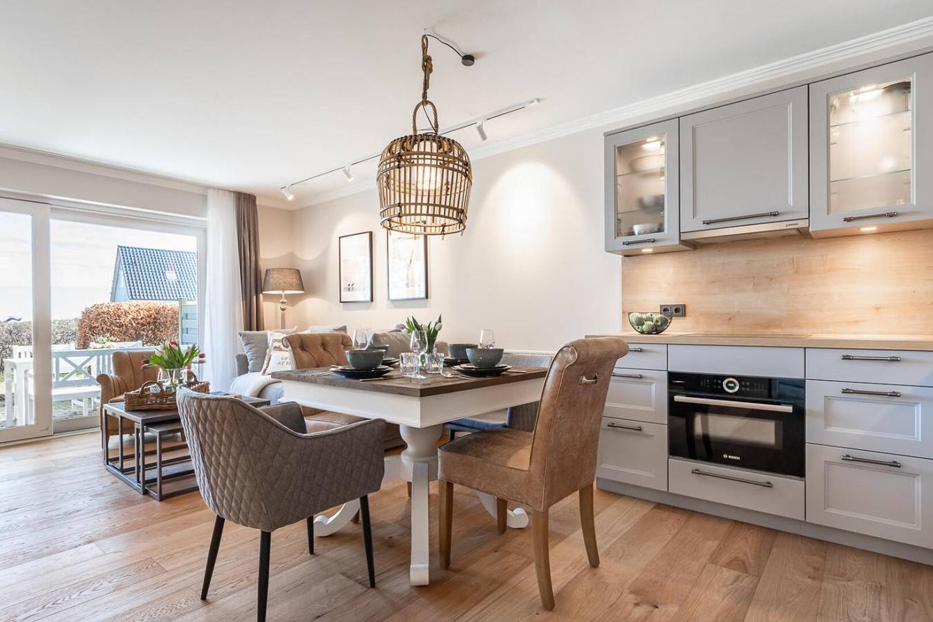 Ganze Wohnung, Apartment 'Strandperle' mit Meerblick, privater Terrasse und Wlan in Glücksburg, Flensburger Förde