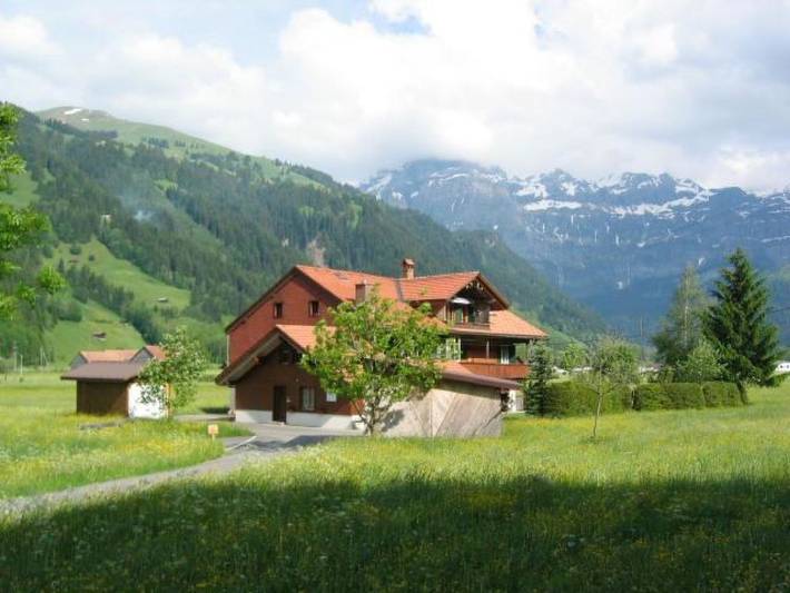 Ganze Wohnung, Lischenhaus - Strubel in Lenk im Simmental, Lenk