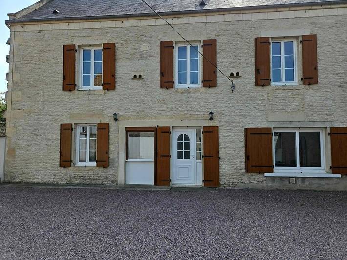 Gîte pour 6 personnes, avec vue à Rots