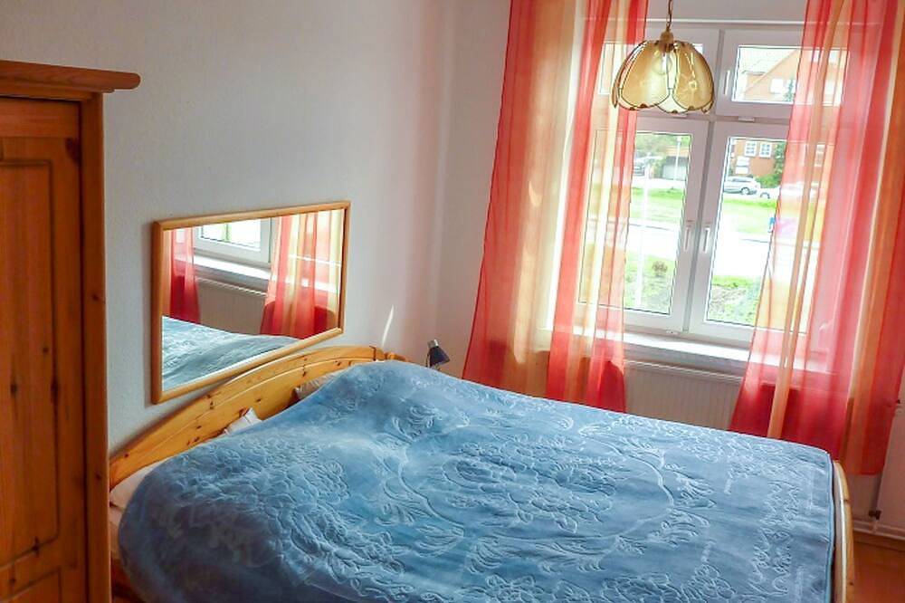Apartamento entero, Apartamento Mar Báltico - Cottage en el lago Ribnitzer in Ribnitz, Ribnitz-Damgarten