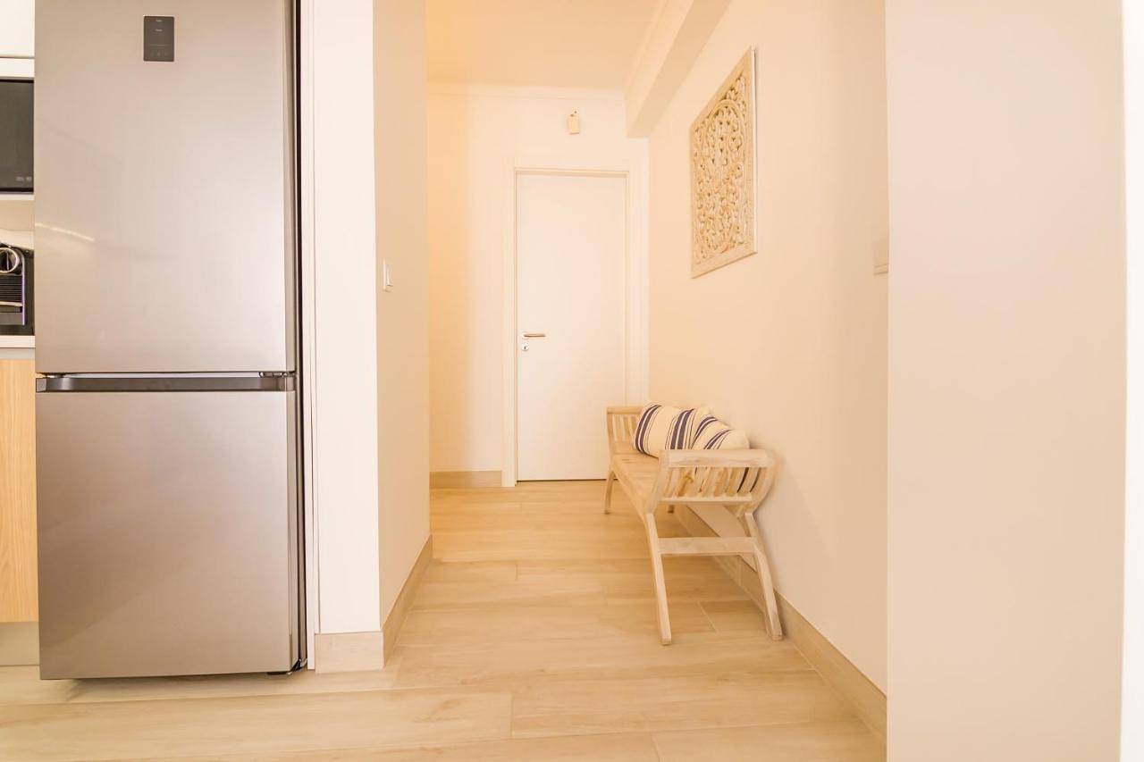 Apartamento inteiro, Two-Bedroom Apartment in Praia da Areia Branca, Lourinhã