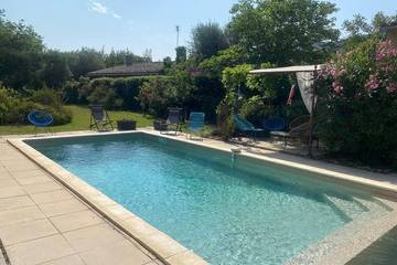 Villa pour 10 personnes, avec jardin et balcon à Le Castellet