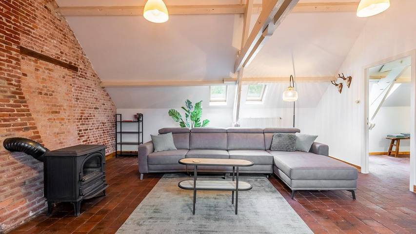 Location de vacances pour 7 personnes, avec jardin à Hoogstraten