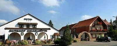 Gutshof Ziegelhütte in Edenkoben, Südliche Weinstraße