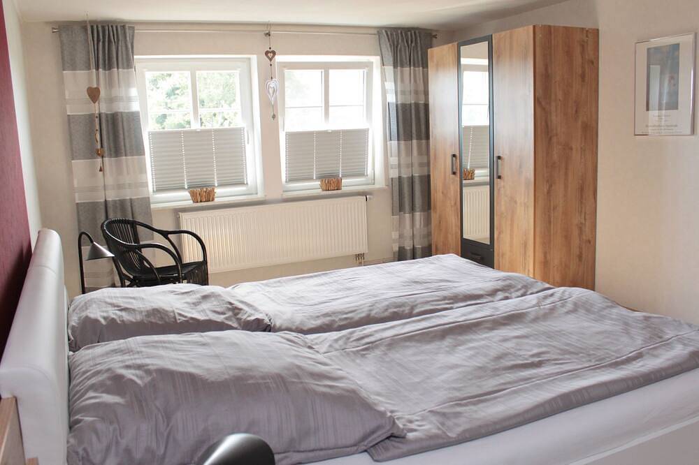 Ganze Wohnung, Ferienwohnung in ruhiger attraktiver Lage Nordfriesland, Risum-Lindholm in Risum-Lindholm, Nordseeküste