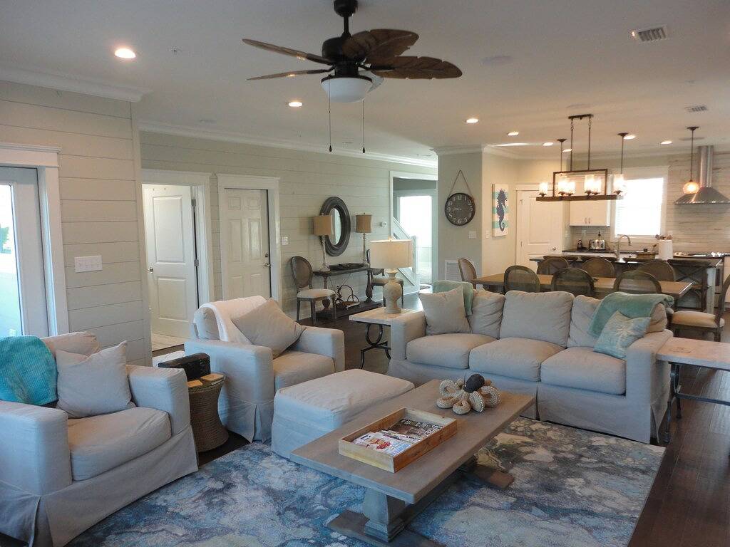 Vacation House for 14 Guests in Orange Beach, Alabama Gulf Coast