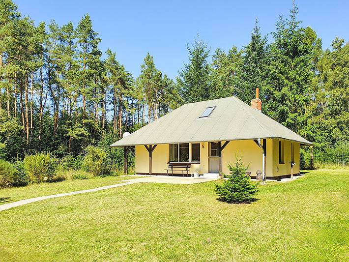 Ferienhaus für 5 Personen, mit Garten in Lübberstorf