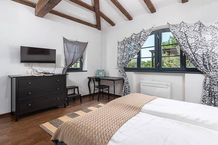 Rustikale Villa Noce mit Pool in Sveti Ivan (Višnjan), Općina Višnjan