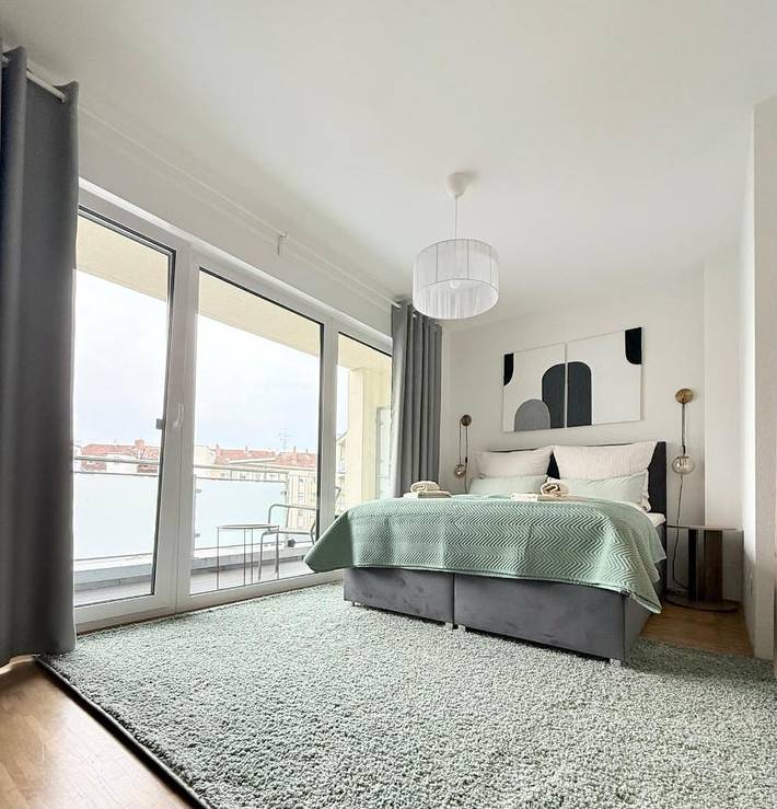 Ferienwohnung für 2 Personen, mit Ausblick und Balkon, kinderfreundlich in Hannover Mitte