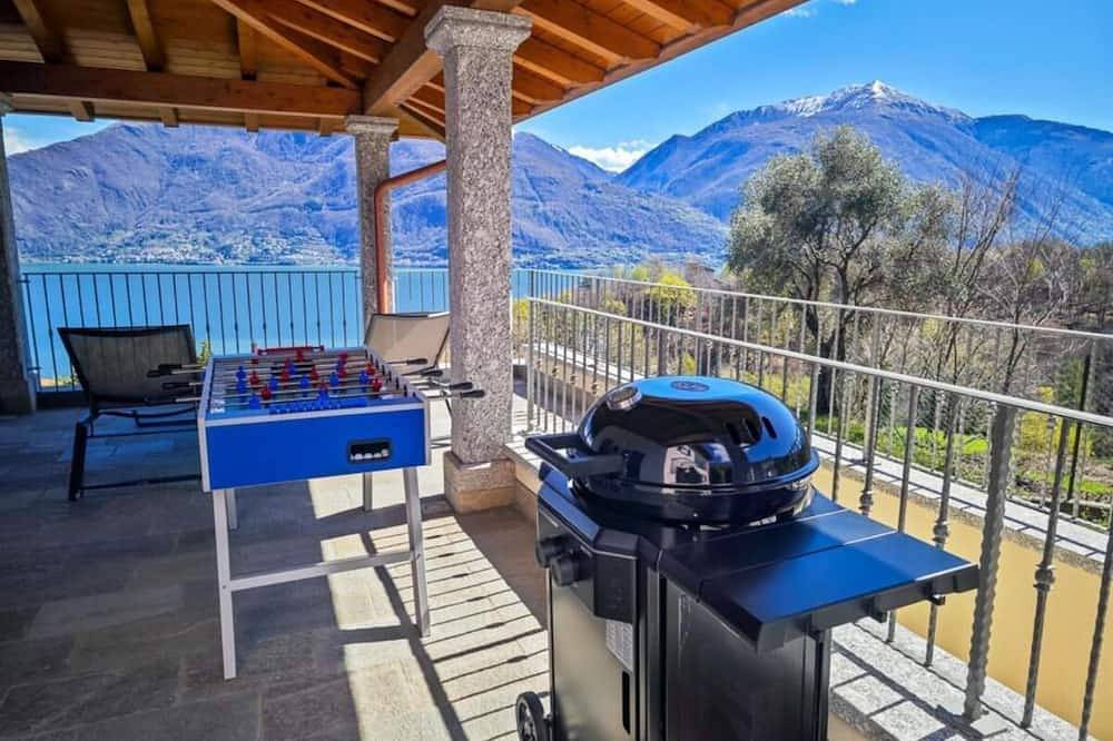 Villa Dei Venti-Breva by Curti rentals in Calozzo, Pianello del Lario