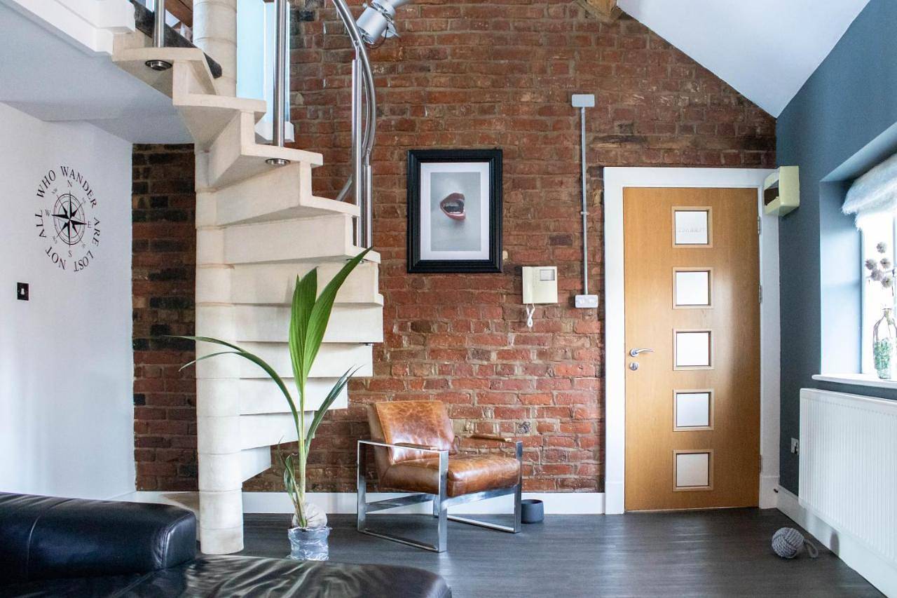 Entire apartment, Two-Bedroom Apartment in Warrington, Cheshire