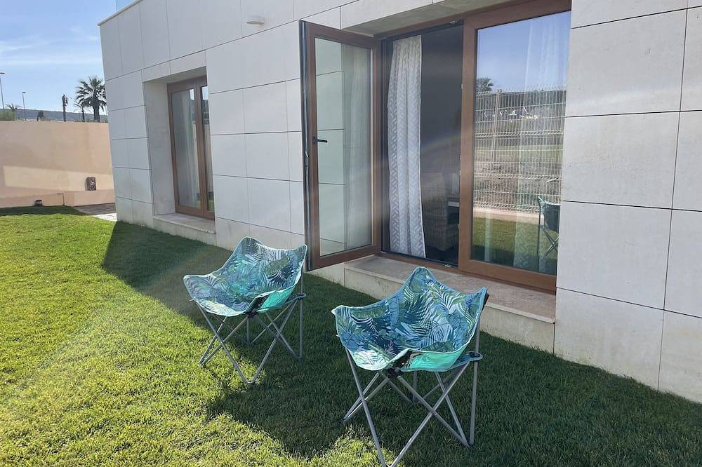 House 41 on the golf course in Marina (Almerimar), El Ejido